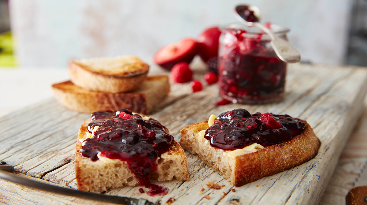 Hedgerow Spiced Jam