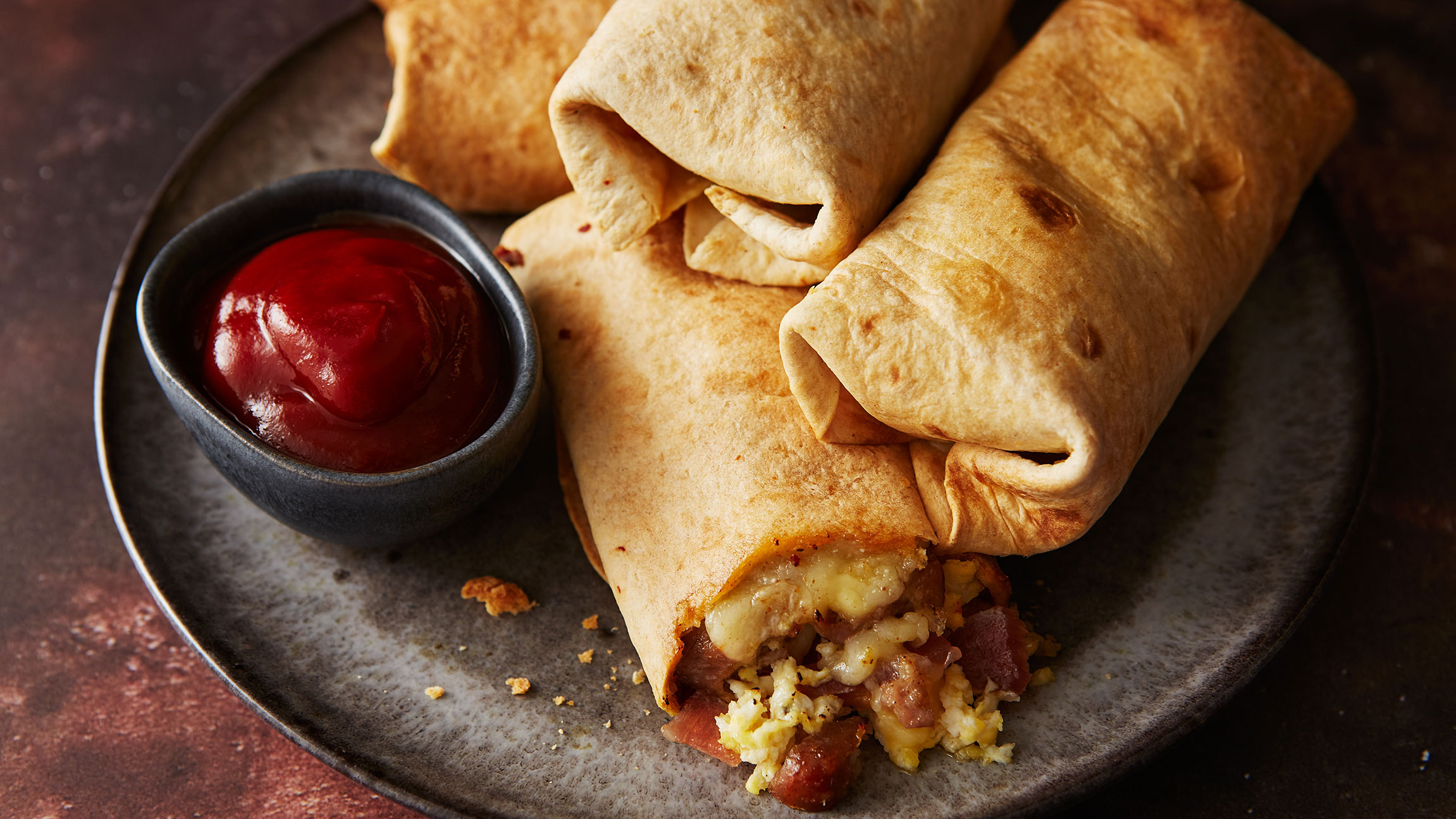 Air Fryer Breakfast Rolls