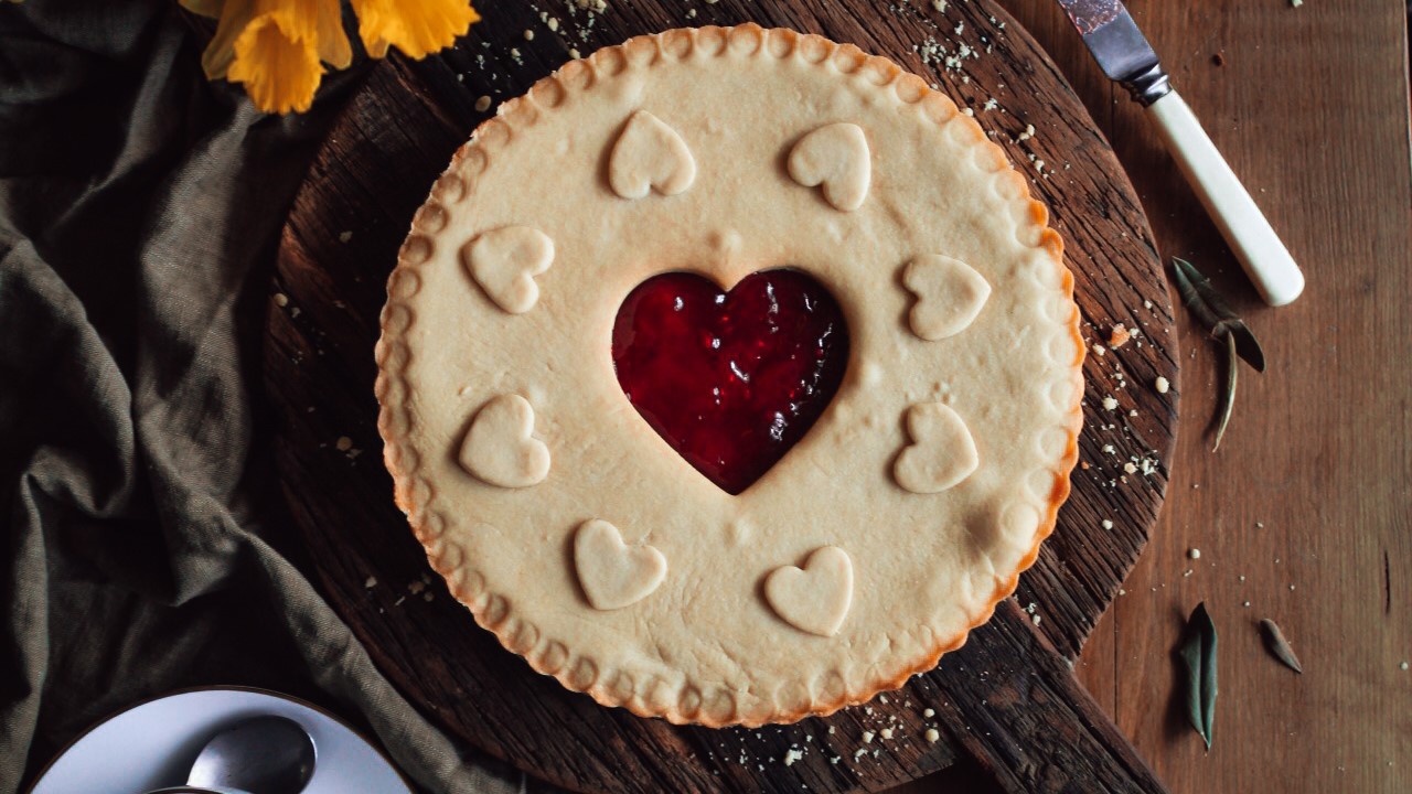 The Boho Baker's Ginat Jammie Dodger