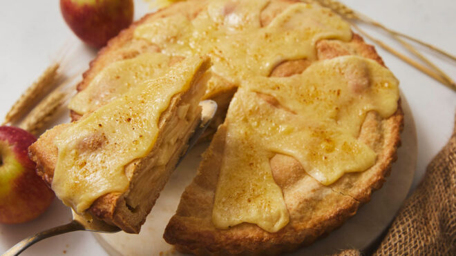 Apple pie with a Cheddar cheese crust