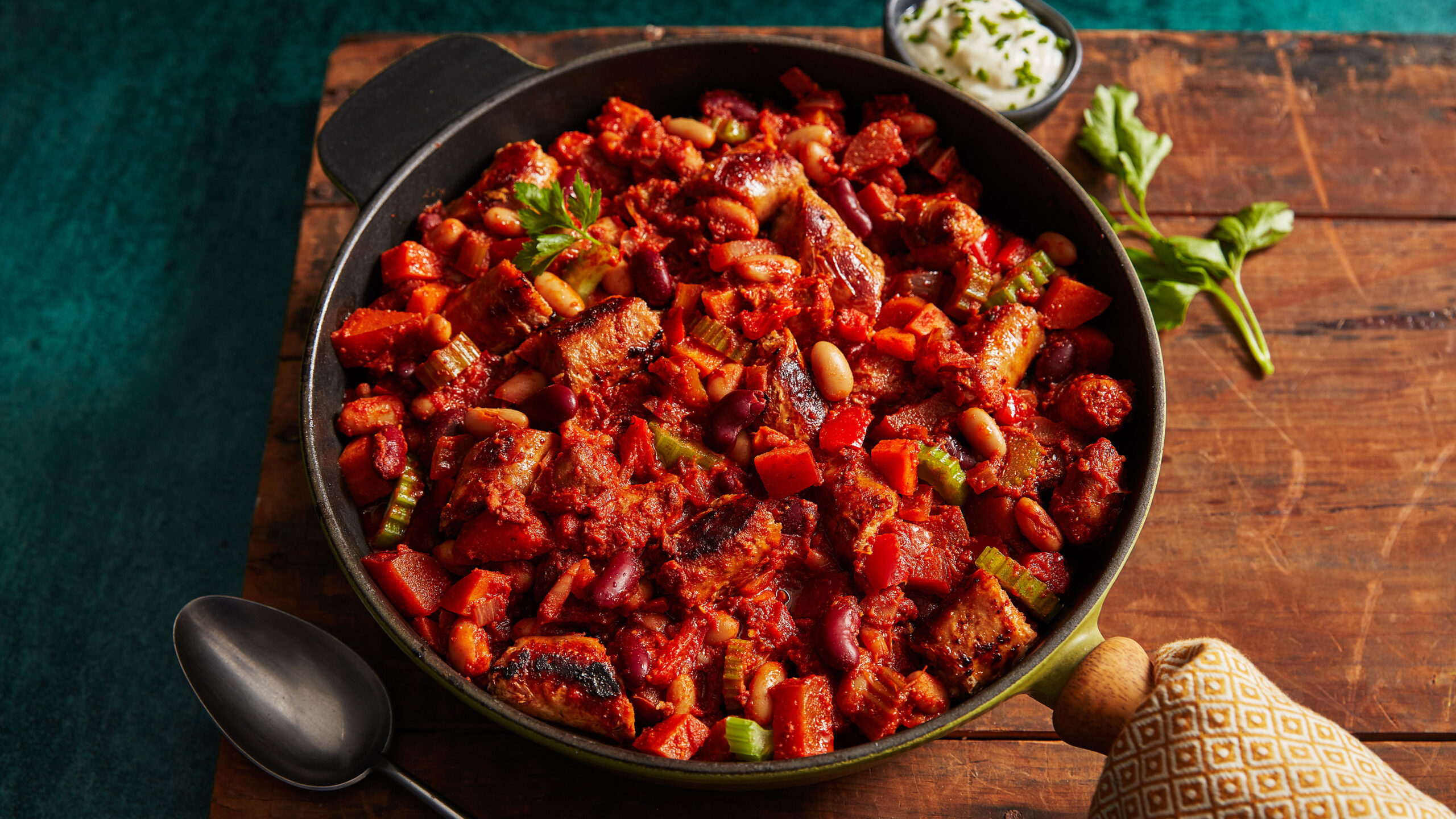 Slow Cooker Chipotle Sausage Chilli