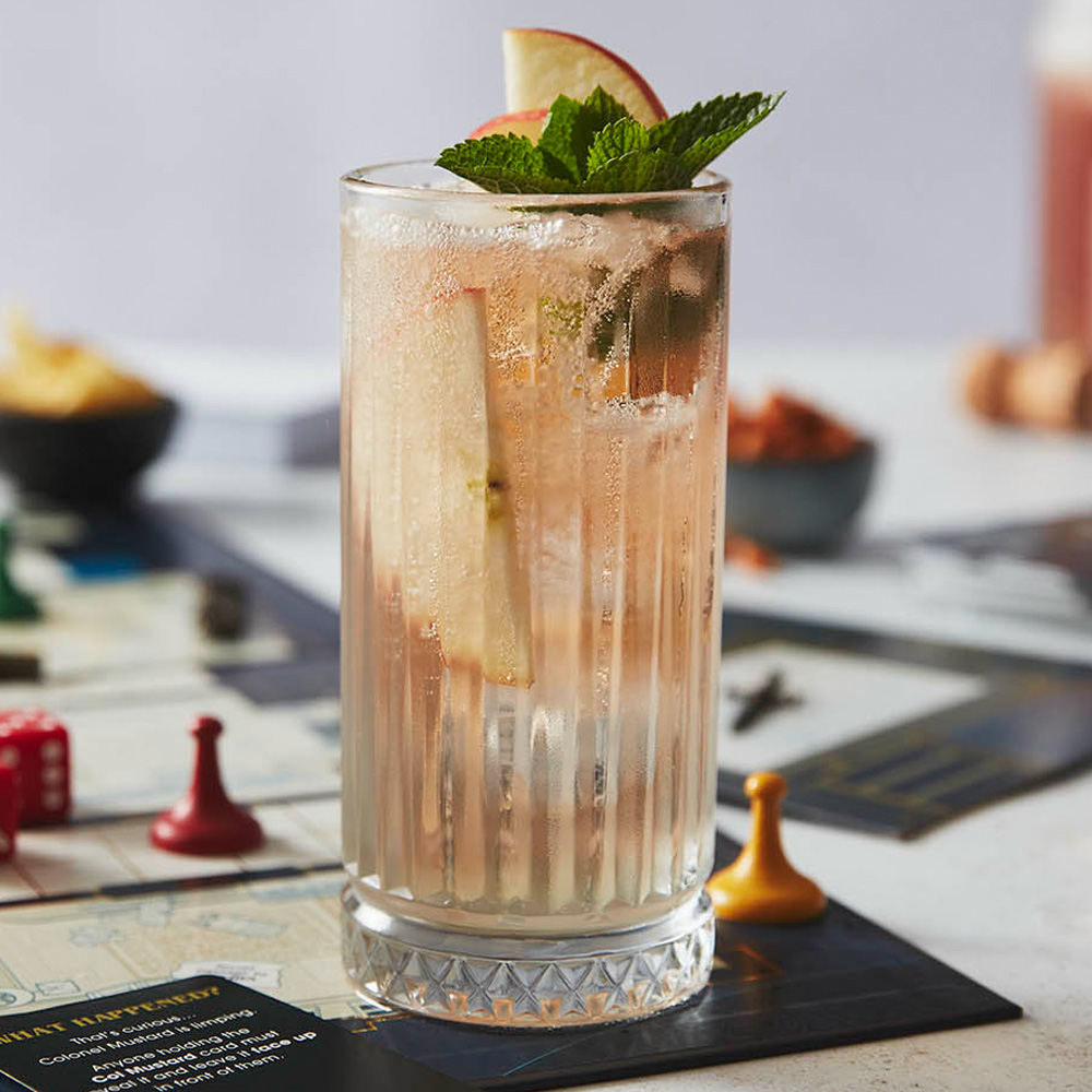 Image of a Cludeo Poison Apple Fizz Mocktail