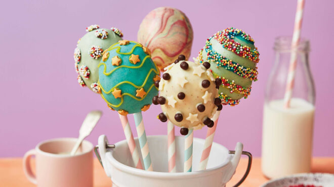 Easter Egg Cake Pops