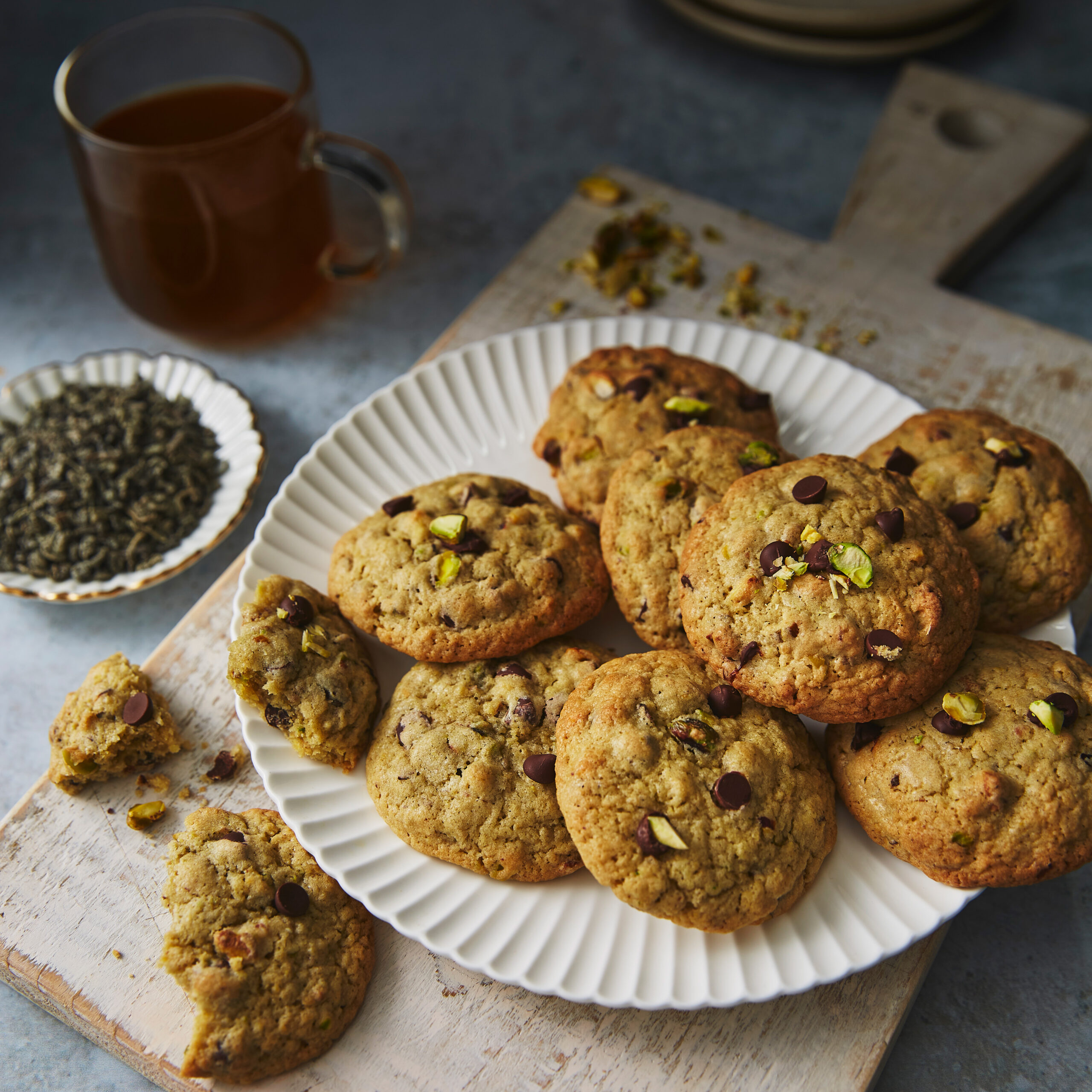 Green Tea, Pistachio and Dark Chocolate Cookies Recipe