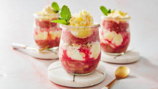 Rhubarb and lemon curd pots