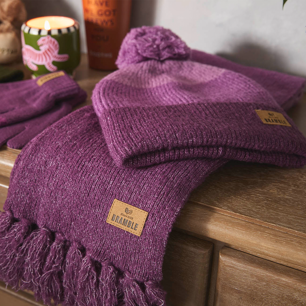 Bramble Hat, Scarf and Glove Set