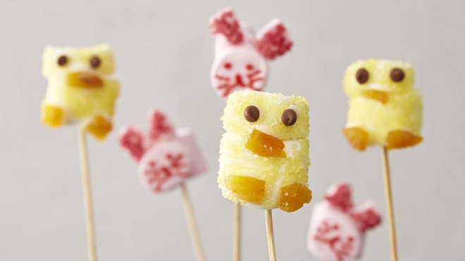 Easter Marshmallow Chicks and Bunnies served on wooden sticks